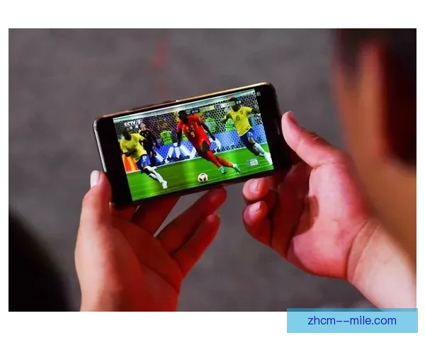 世界杯官方合作伙伴现场免费发放饮用水保障球迷畅快观赛体验 世界杯官方合作伙伴现场免费发放饮用水保障球迷畅快观赛体验